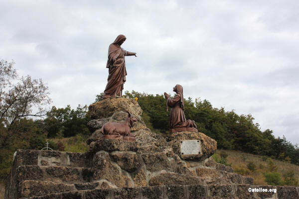 estatuas de la aparicion