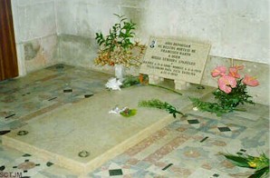 Ftima: tumba del pastorcito Francisco Marto